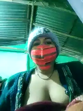 Shristiprakash0 online show from January 3, 2025, 1:27 am