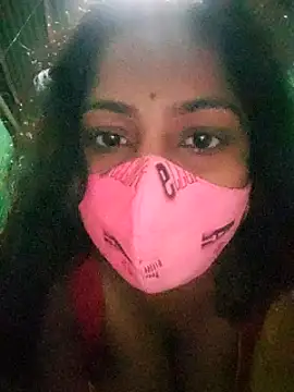 Shristiprakash0 online show from February 11, 2025, 4:13 pm