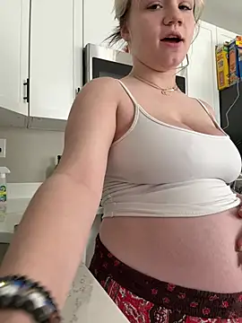 Cutiepiespanks online show from May 18, 2026, 10:36 pm