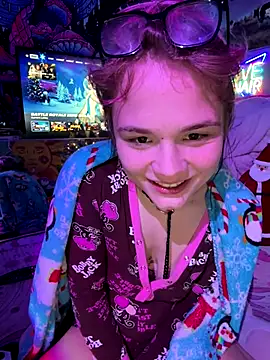 Cutiepiespanks online show from December 22, 2025, 7:52 am