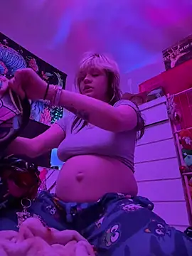 Cutiepiespanks online show from May 16, 2026, 2:32 am