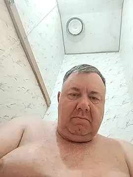 lawndad79 online show from February 5, 2026, 1:45 am