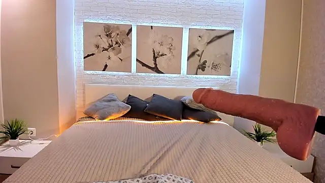 Snapshot of Betty_June chatting on November 22, 2025, 8:29 pm Betty June online show from November 22, 2025, 8:29 pm