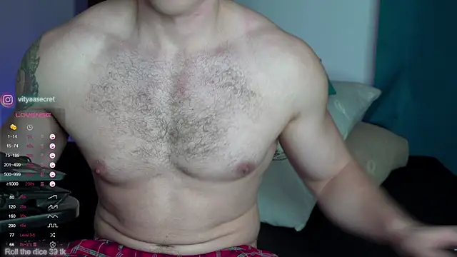 VIktorSecret online show from October 20, 2025, 8:04 am