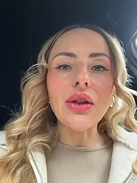 EmaSalis online show from March 5, 2026, 7:49 am