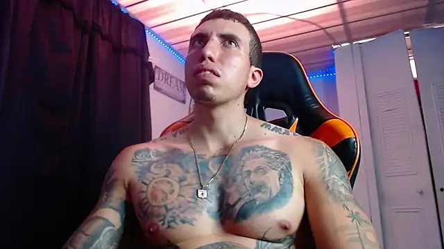 Adam Hudsond online show from November 1, 2025, 4:34 pm