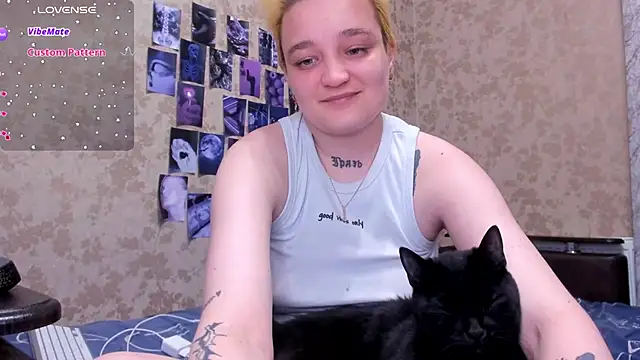 Snapshot of Imlinn chatting on October 9, 2025, 8:09 pm Imlinn online show from October 9, 2025, 8:09 pm