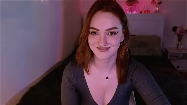 Snapshot of LilyFarey chatting on December 30, 2024, 4:51 pm LilyFarey online show from December 30, 2024, 4:51 pm