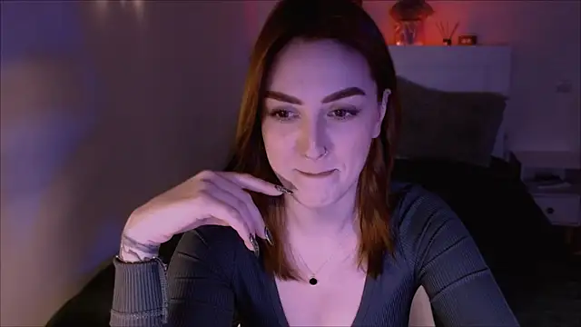 Snapshot of LilyFarey chatting on December 25, 2024, 4:32 pm LilyFarey online show from December 25, 2024, 4:32 pm