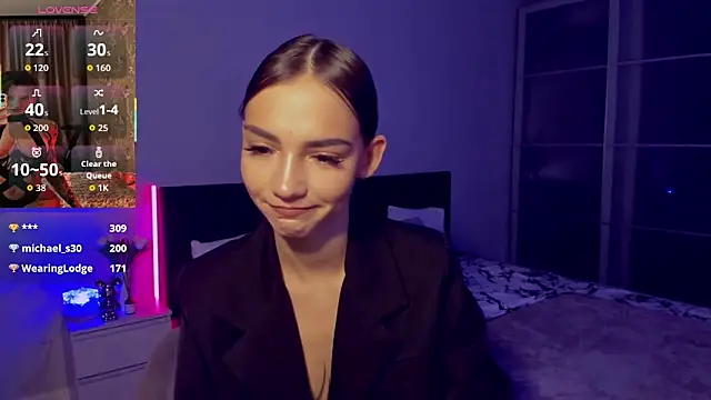 SophieCatty online show from October 22, 2025, 12:43 am