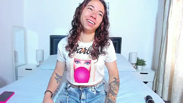 ZulyMichels online show from May 26, 2026, 12:25 pm