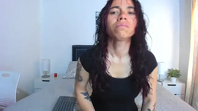 Snapshot of ZulyMichels chatting on October 6, 2025, 1:12 pm ZulyMichels online show from October 6, 2025, 1:12 pm