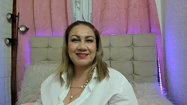 Snapshot of yayita_mature chatting on March 10, 2025, 5:07 pm yayita mature online show from March 10, 2025, 5:07 pm