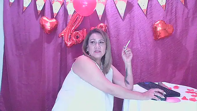 Snapshot of yayita_mature chatting on February 9, 2025, 10:54 pm yayita mature online show from February 9, 2025, 10:54 pm