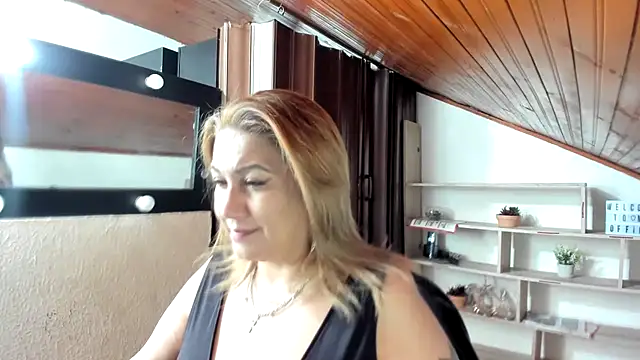 Snapshot of yayita_mature chatting on March 12, 2025, 12:57 pm yayita mature online show from March 12, 2025, 12:57 pm