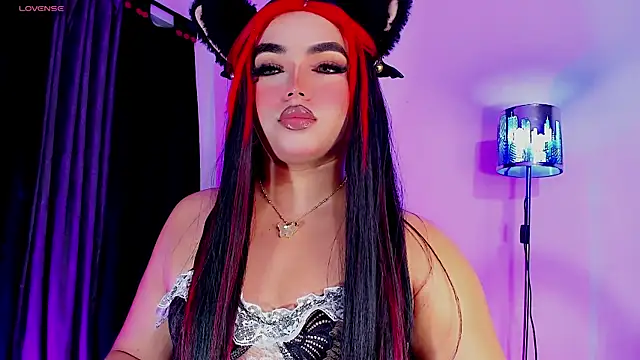 Snapshot of Alexandra_Hornny chatting on April 10, 2026, 5:14 am Alexandra Hornny online show from April 10, 2026, 5:14 am