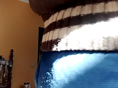 White rabbit  online show from February 5, 2025, 2:37 pm