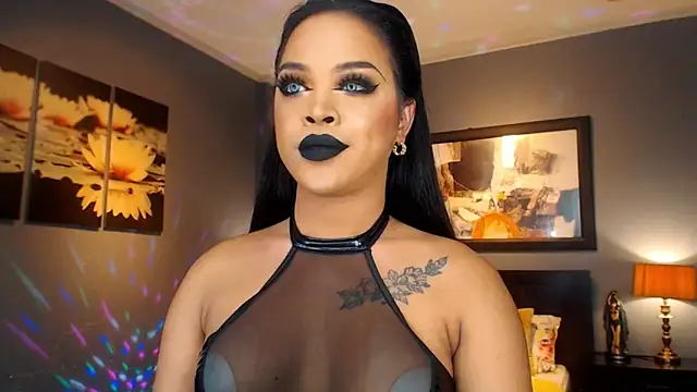 MarryQueen22 online show from April 21, 2026, 2:03 am