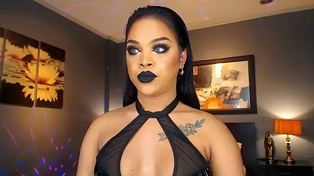 Snapshot of MarryQueen22 chatting on April 9, 2026, 1:07 am MarryQueen22 online show from April 9, 2026, 1:07 am