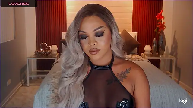 MarryQueen22 online show from May 29, 2026, 8:53 am