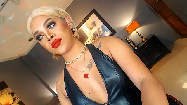 MarryQueen22 online show from January 17, 2026, 12:58 am