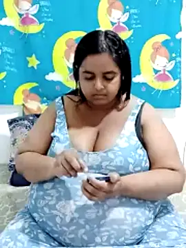 SusanaEshwar online show from February 10, 2026, 11:04 pm