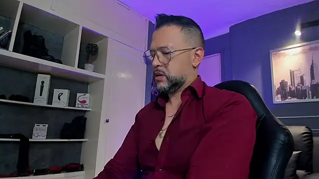 MrFrank tattoo online show from October 27, 2025, 11:55 am