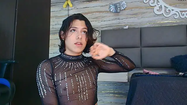 Snapshot of oliver__brown chatting on January 13, 2026, 10:57 pm oliver brown online show from January 13, 2026, 10:57 pm