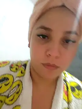 LizzRouse online show from October 17, 2025, 8:32 pm