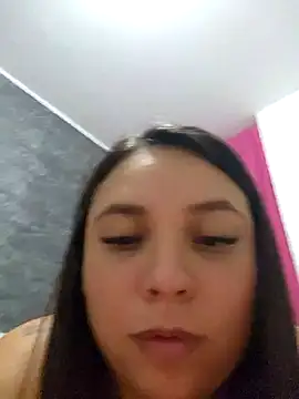 LizzRouse online show from October 20, 2025, 1:07 am