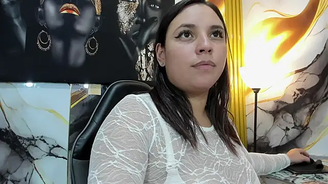 LizzRouse online show from July 4, 2026, 8:46 pm