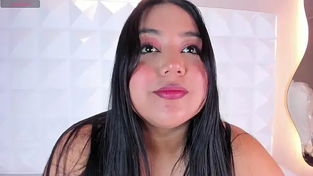 Snapshot of Crismat_ chatting on January 11, 2025, 4:06 am Crismat online show from January 11, 2025, 4:06 am