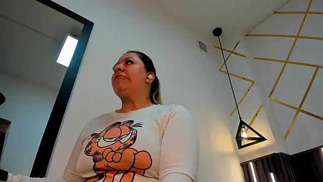 Snapshot of _rebecca1 chatting on September 19, 2025, 1:48 pm rebecca1 online show from September 19, 2025, 1:48 pm