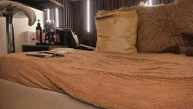 Snapshot of _rebecca1 chatting on April 9, 2026, 1:29 am rebecca1 online show from April 9, 2026, 1:29 am