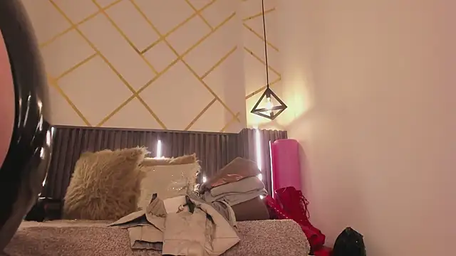 Snapshot of _rebecca1 chatting on February 11, 2026, 1:00 pm rebecca1 online show from February 11, 2026, 1:00 pm