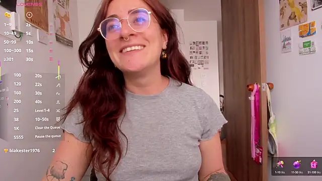 Snapshot of linda_giggle chatting on April 6, 2026, 4:30 pm linda giggle online show from April 6, 2026, 4:30 pm