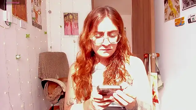 Snapshot of linda_giggle chatting on September 26, 2025, 1:40 pm linda giggle online show from September 26, 2025, 1:40 pm