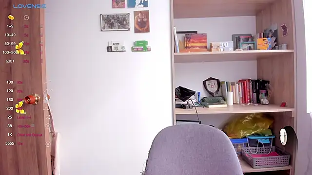 Snapshot of linda_giggle chatting on February 19, 2025, 1:39 pm linda giggle online show from February 19, 2025, 1:39 pm