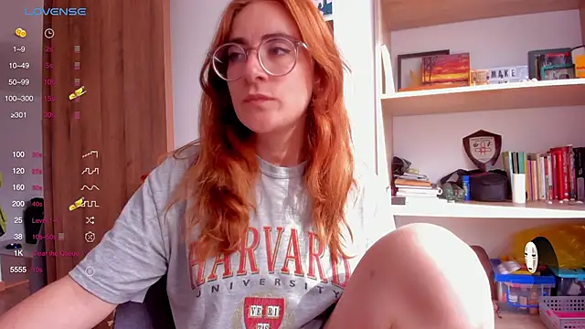 Snapshot of linda_giggle chatting on February 20, 2025, 1:40 pm linda giggle online show from February 20, 2025, 1:40 pm