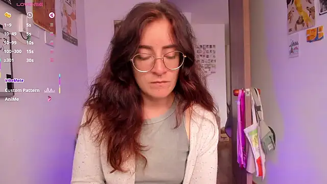 Snapshot of linda_giggle chatting on February 17, 2026, 1:41 pm linda giggle online show from February 17, 2026, 1:41 pm