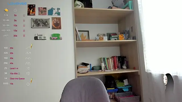 Snapshot of linda_giggle chatting on March 9, 2025, 2:10 pm linda giggle online show from March 9, 2025, 2:10 pm