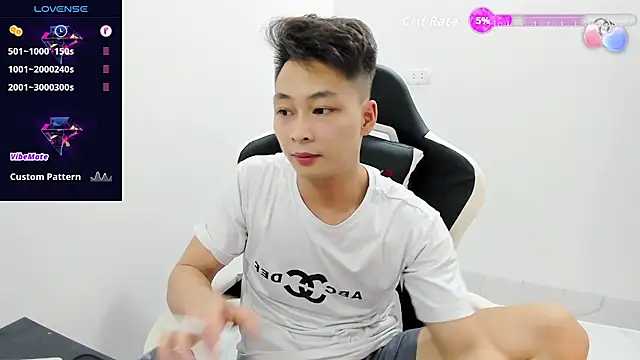 Naughty--asian online show from February 15, 2026, 2:16 pm