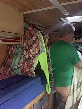 Nudelschwanz online show from March 16, 2026, 6:50 am