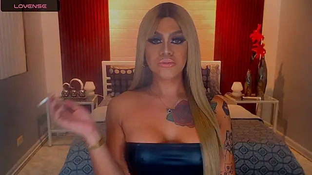 StellaStrong30 online show from October 22, 2025, 9:13 pm