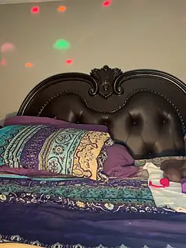 Snapshot of ThickAssRena chatting on June 12, 2026, 5:27 am ThickAssRena online show from June 12, 2026, 5:27 am
