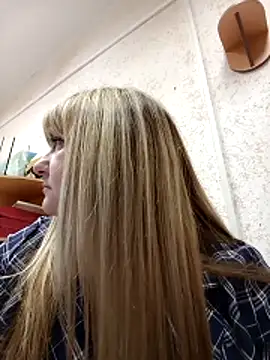 Snapshot of Office_Albertina chatting on February 2, 2026, 10:31 pm Office Albertina online show from February 2, 2026, 10:31 pm