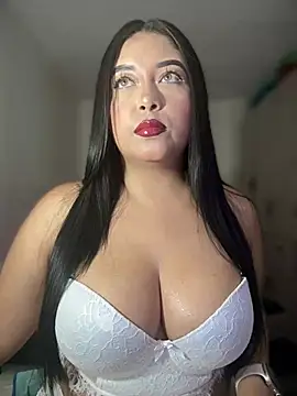 Snapshot of cami_ortiz__ chatting on March 2, 2025, 3:34 am cami ortiz online show from March 2, 2025, 3:34 am
