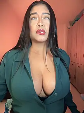 Snapshot of cami_ortiz__ chatting on September 20, 2025, 4:17 am cami ortiz online show from September 20, 2025, 4:17 am