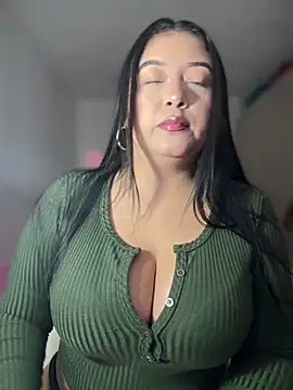 Snapshot of cami_ortiz__ chatting on March 17, 2025, 3:14 am cami ortiz online show from March 17, 2025, 3:14 am