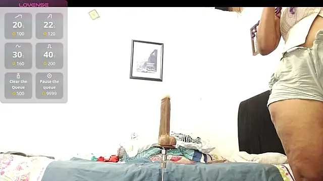 Kattara Becky  online show from May 11, 2026, 2:46 am
